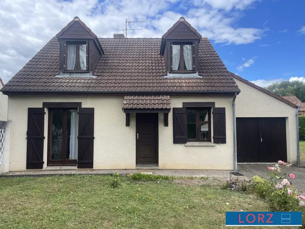 Maison 4 pièces avec jardin et garage
