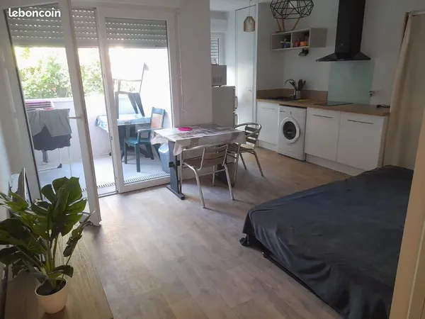 Studio meublé 26.36m²+loggia 4m²