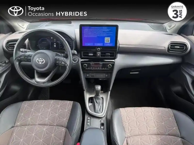 Toyota Yaris cross 130h collection mc24 — photo 8