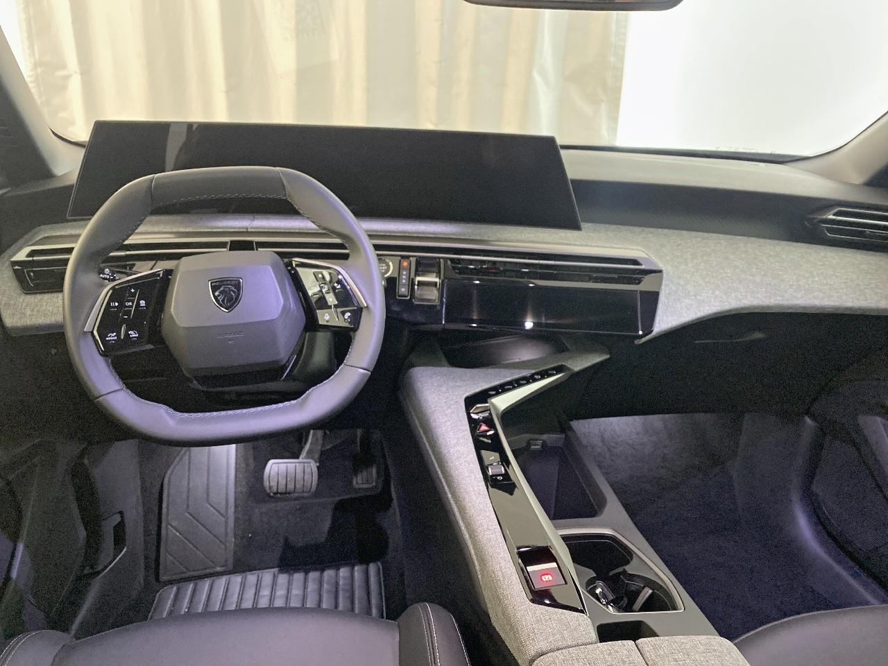 Peugeot 5008 hybrid 145 ch e-dcs6 allure — photo 8