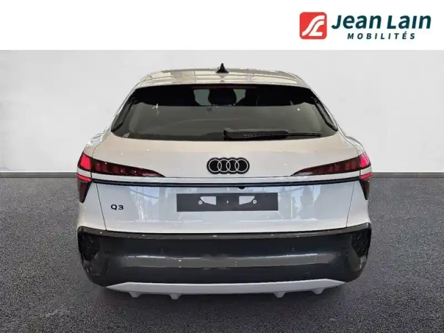 Audi Q3 sportback e-hybrid 272 ch s tronic 6 — photo 6