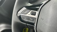 Peugeot 208 1.2 PureTech 75ch S&S Active — photo 18