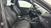 Peugeot 2008 1.2 PureTech 130ch S&S GT Line — photo 15