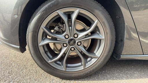 Ford Focus 1.0 EcoBoost 125 - ST Line – 2019 – 96540 km – Essence – Boîte Manuelle — photo 41