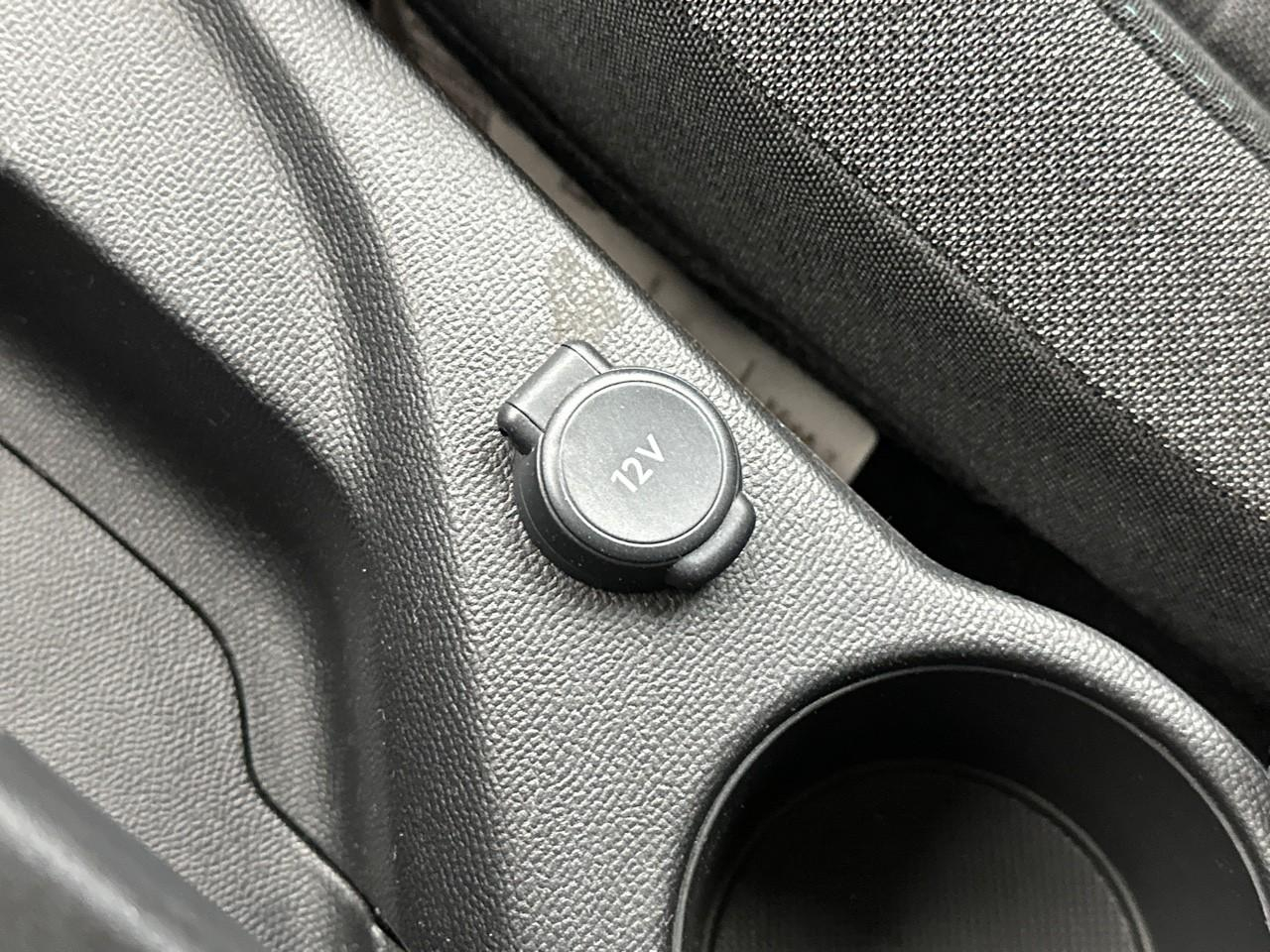 Peugeot 208 puretech 100 s&s bvm6 style — photo 29