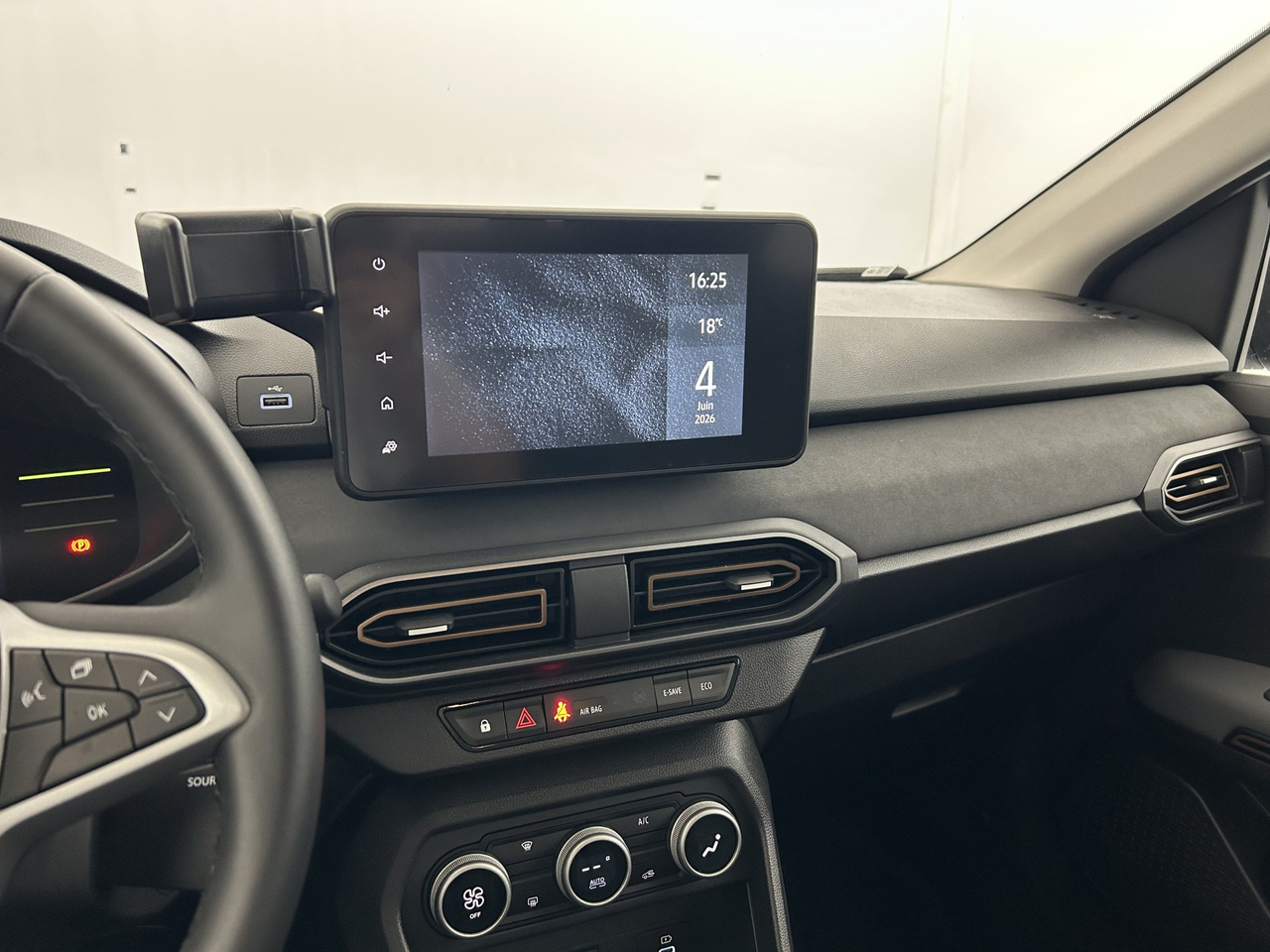 Dacia Jogger — photo 12