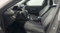 Peugeot 2008 1.2 PureTech 100ch S&S Allure — photo 12
