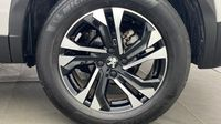 Peugeot 2008 1.2 PureTech 130ch S&S GT EAT8 — photo 11