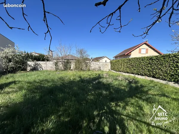 Terrain 422 m² Tignieu-Jameyzieu