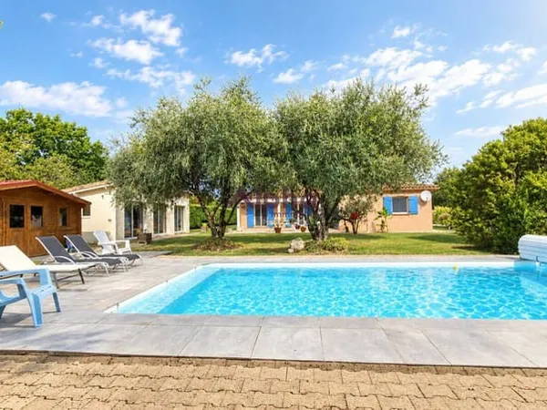 Maison de plain-pied 5 pièces 110 m²