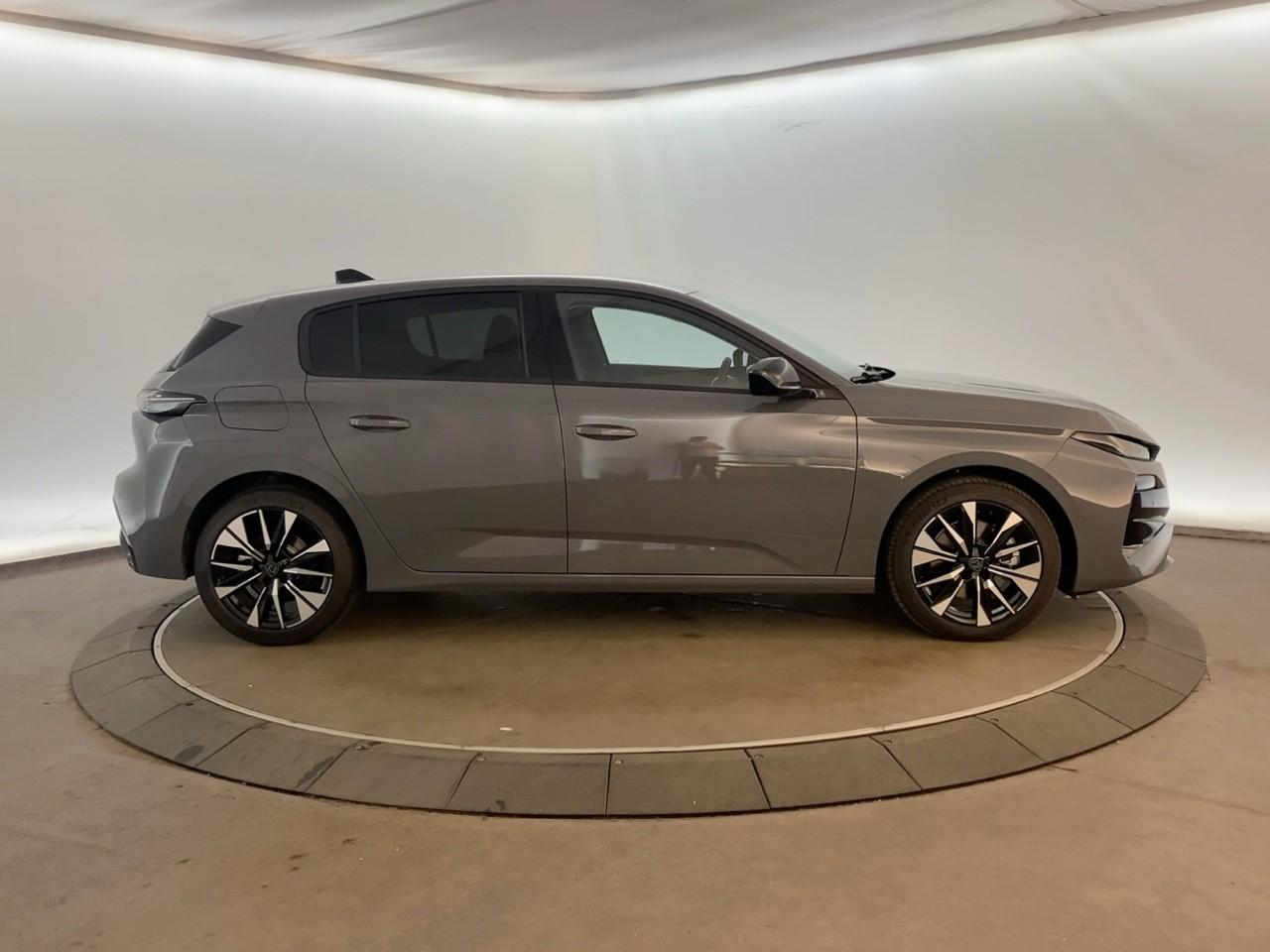 Peugeot 308 bluehdi 130ch s&s eat8 allure — photo 4