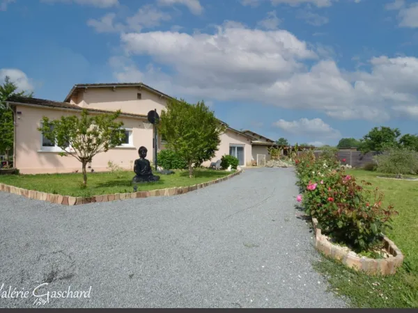 Maison de plain-pied de 3 chambres avec jardin à Beaupouyet (Dordogne)