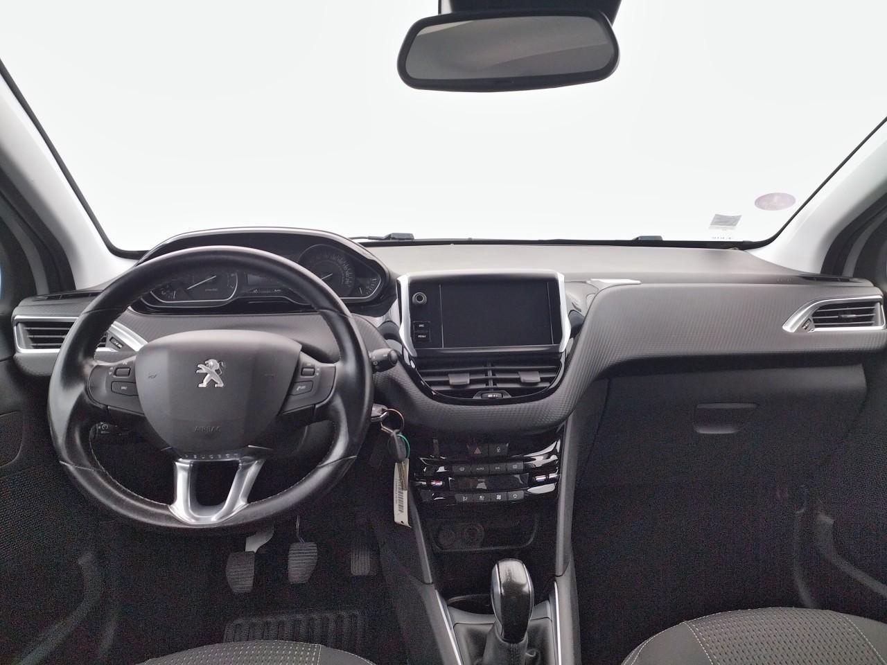 Peugeot 208 puretech 82ch s&s bvm5 tech edition — photo 12