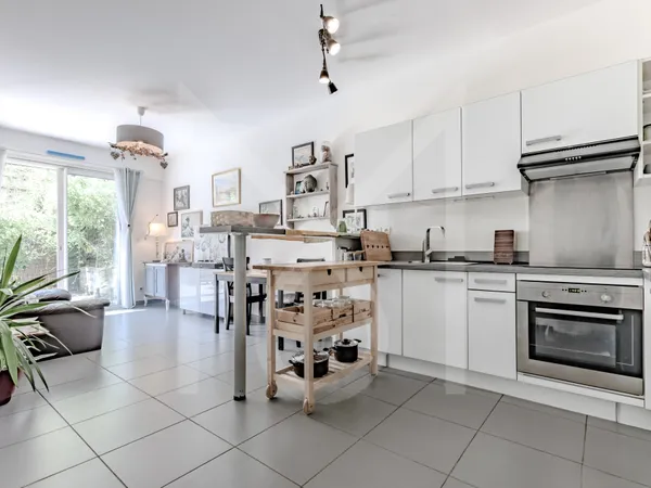 Appartement en rez-de-jardin de type 2 de 44,62 m2 avec jard