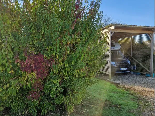 Hivernage sous carport ouvert