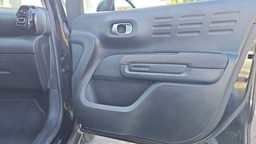 Citroen C3 Aircross 1.2 PureTech 110 - Shine – 2019 – 67600 km – Essence – Boîte Manuelle — photo 22
