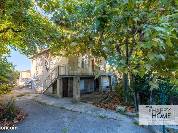 Maison 3 pièces 140 m²