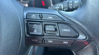 Toyota Yaris 116h Design 5p — photo 19