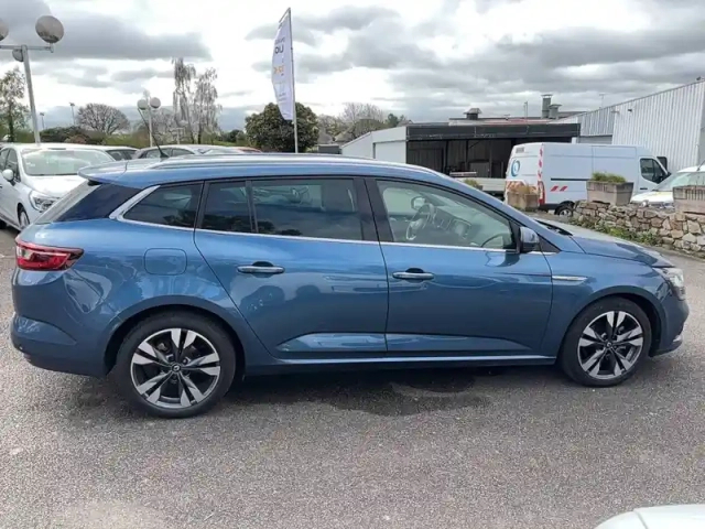 Renault Megane mégane iv estate tce 160 energy edc — photo 6