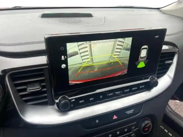 Kia Xceed 1.6 gdi 105ch + plug-in 60.5ch active dct6 — photo 14