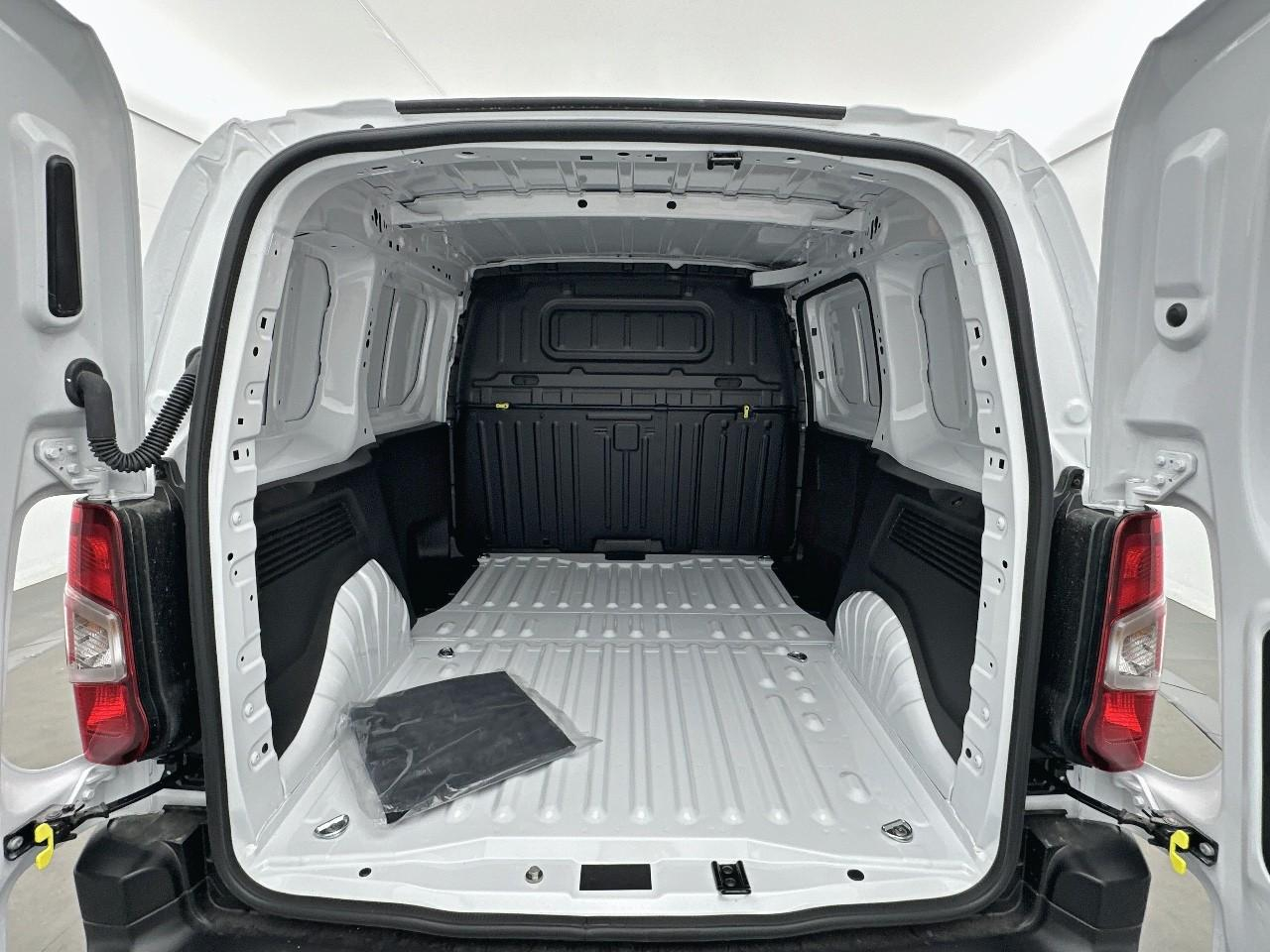 Citroën Berlingo van m diesel 100 ch manuelle — photo 8