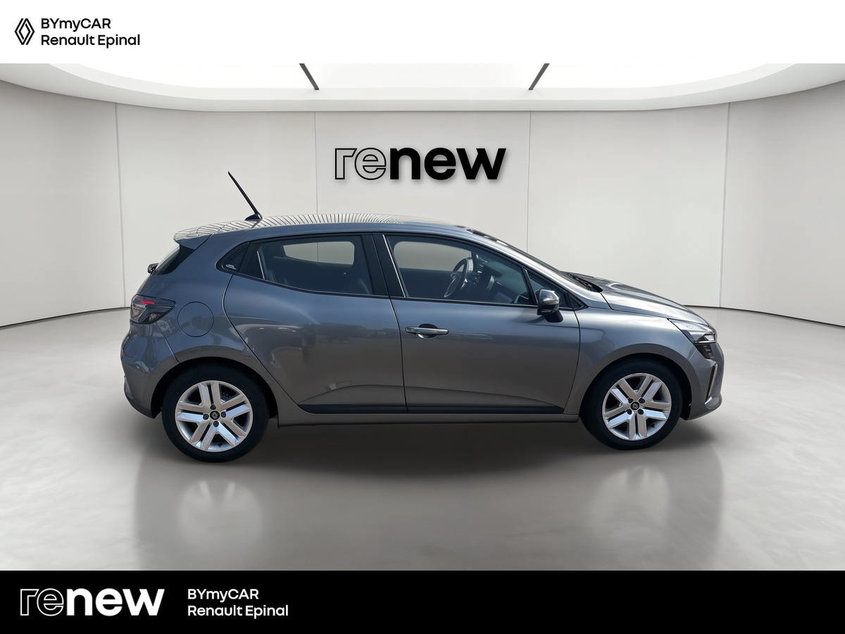 Renault Clio TCe 90 — photo 6