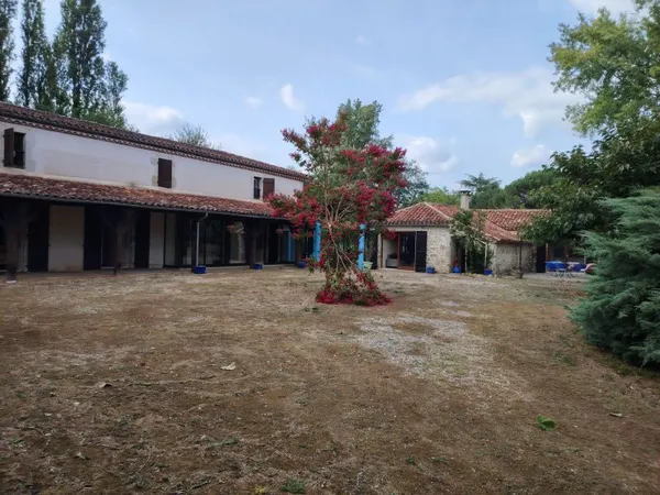 Vends belle propriété familiale - 300m²
