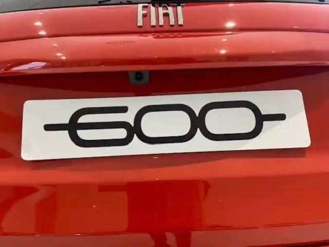 Fiat 600 e 54 kwh 156 ch — photo 41