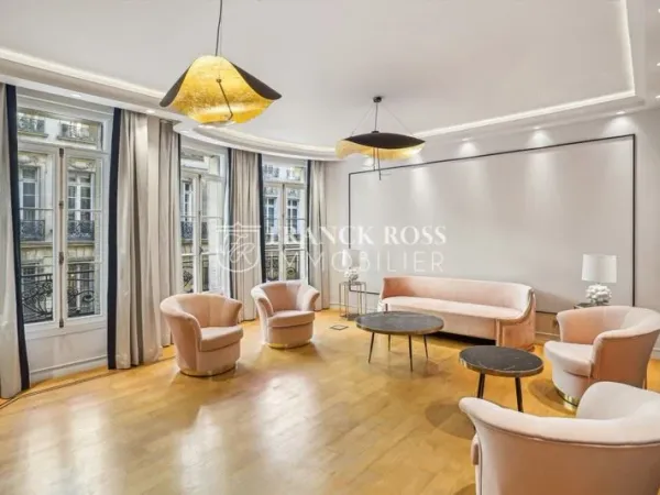 Appartement 5 pièces 150 m²