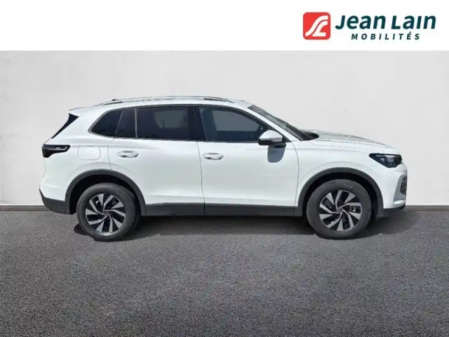 Volkswagen Tiguan 1.5 ehybrid 204ch dsg6 — photo 22