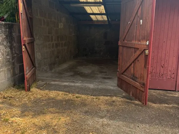 Garage à louer