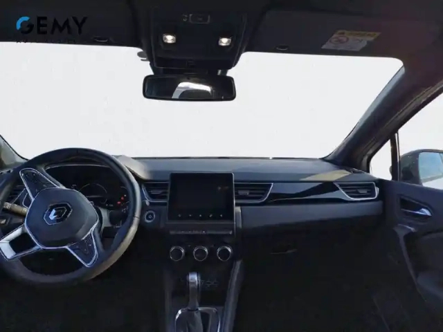 Renault Captur e-tech 145 — photo 23