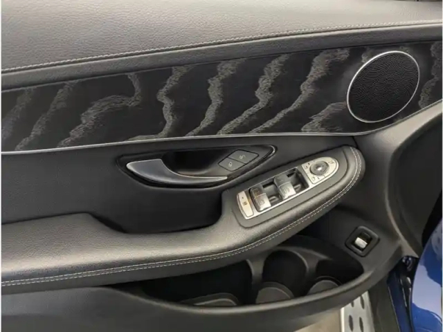 Mercedes Glc suv 220 d 4matic avantgarde line launch editio — photo 7