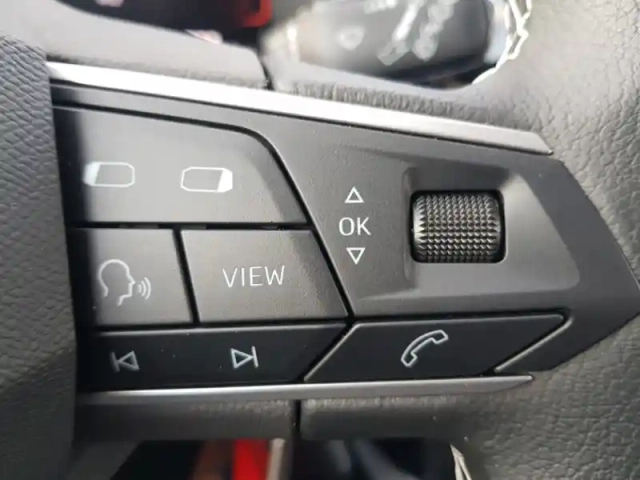 Seat Arona copa 1.0 95 ch — photo 13