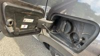 Peugeot 2008 1.2 PureTech 130ch S&S Allure EAT8 7cv — photo 33