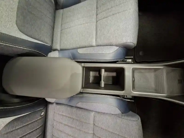 Renault 4 renault  e-tech electrique 150 ch autonomie confort — photo 80