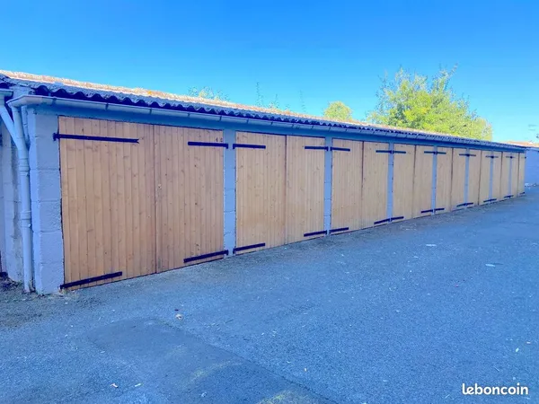 Lot de 40 Garages / Box - 9% renta