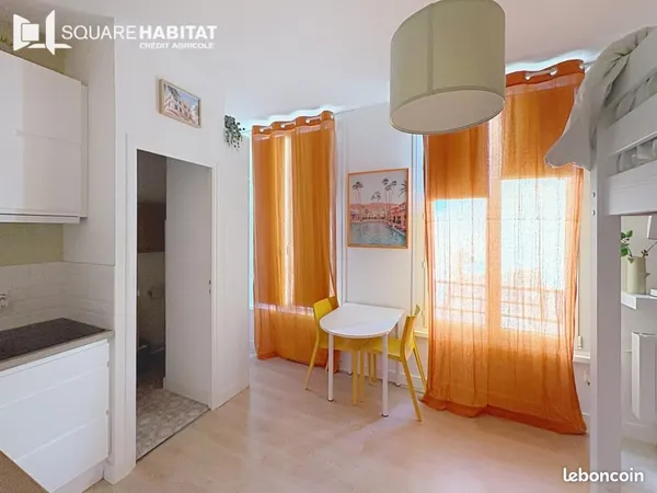 Studio 1 pièce 17 m²