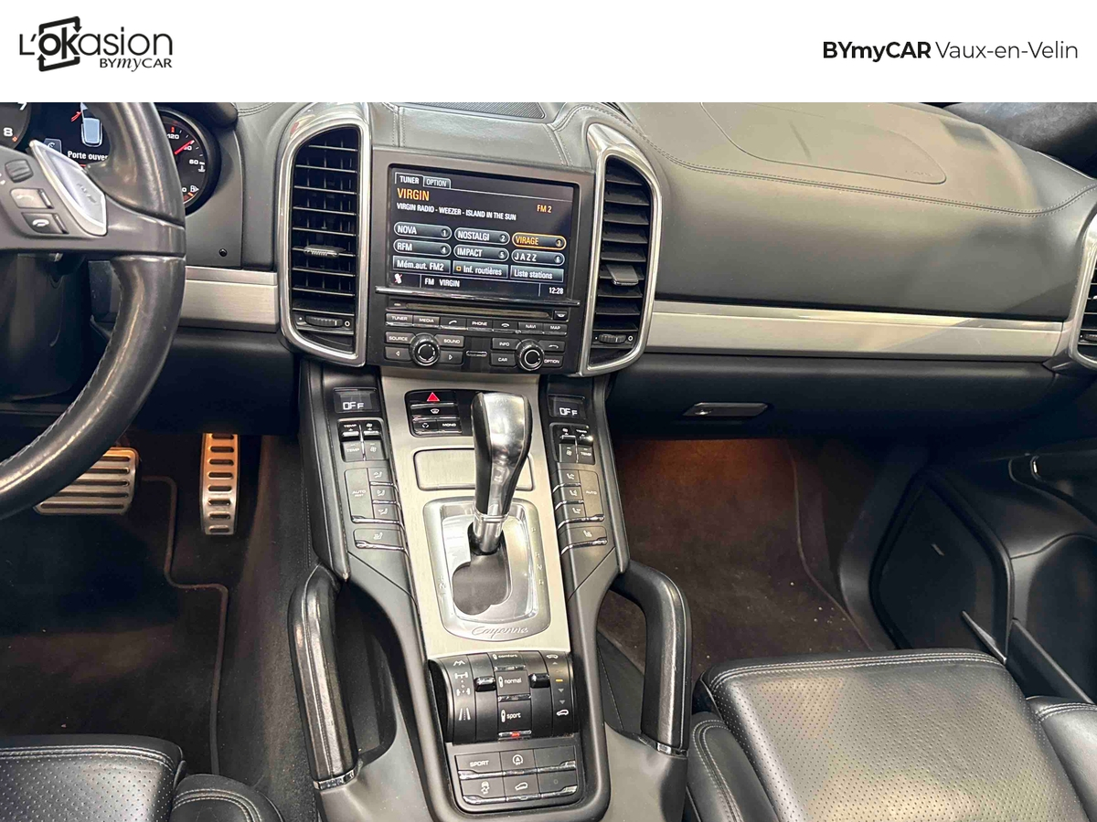 Porsche Cayenne 4.8 V8 — photo 12