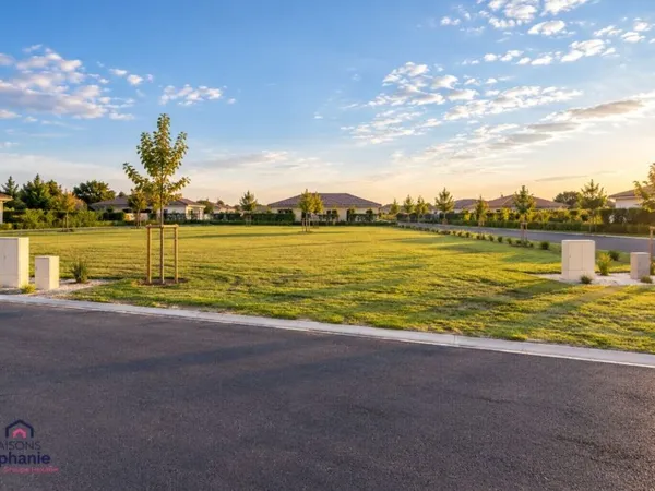 Terrain 450 m²