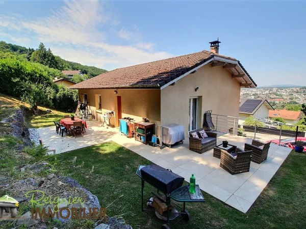 MONNETIER-MORNEX  Maison de plain-pied avec vue panoramique s