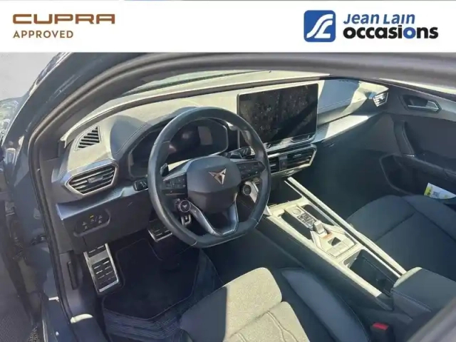 Cupra Leon 2.0 tdi 150 ch dsg7 — photo 13