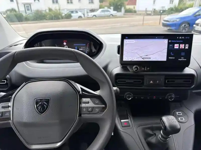 Peugeot Partner xl 950kg bluehdi 100ch s&amp;s — photo 14