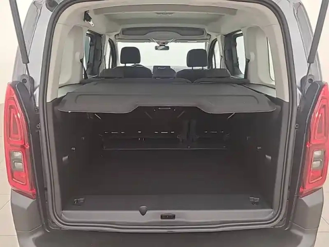 Citroën Berlingo e- taille m 136 ch 100 kwh automatique — photo 28