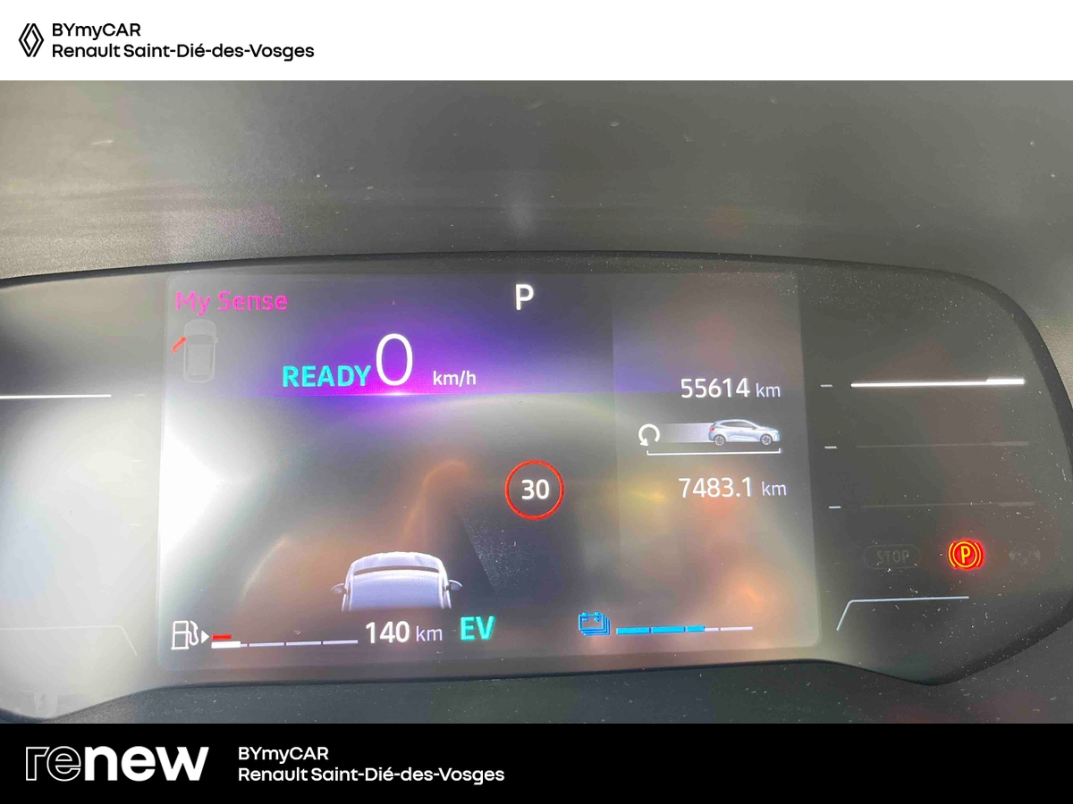 Renault Clio E-Tech full hybrid 145 — photo 20