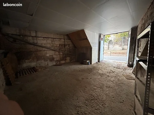 Angoulême Minage garage 45 m² rue Jean Guérin