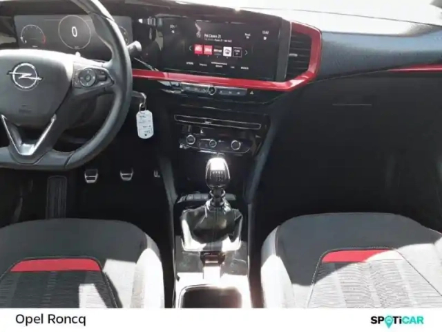 Opel Mokka 1.2 turbo 130ch gs line — photo 6