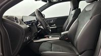 Mercedes Gla 250 e 218ch AMG Line 8G-DCT — photo 12