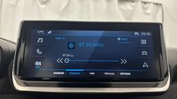 Peugeot 2008 1.2 Hybrid 145ch Style e-DCS6 — photo 18