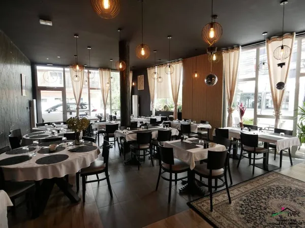 Restaurant 105 m²